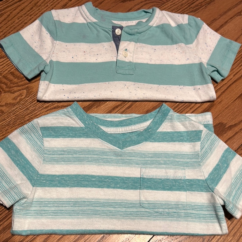 GAP tees